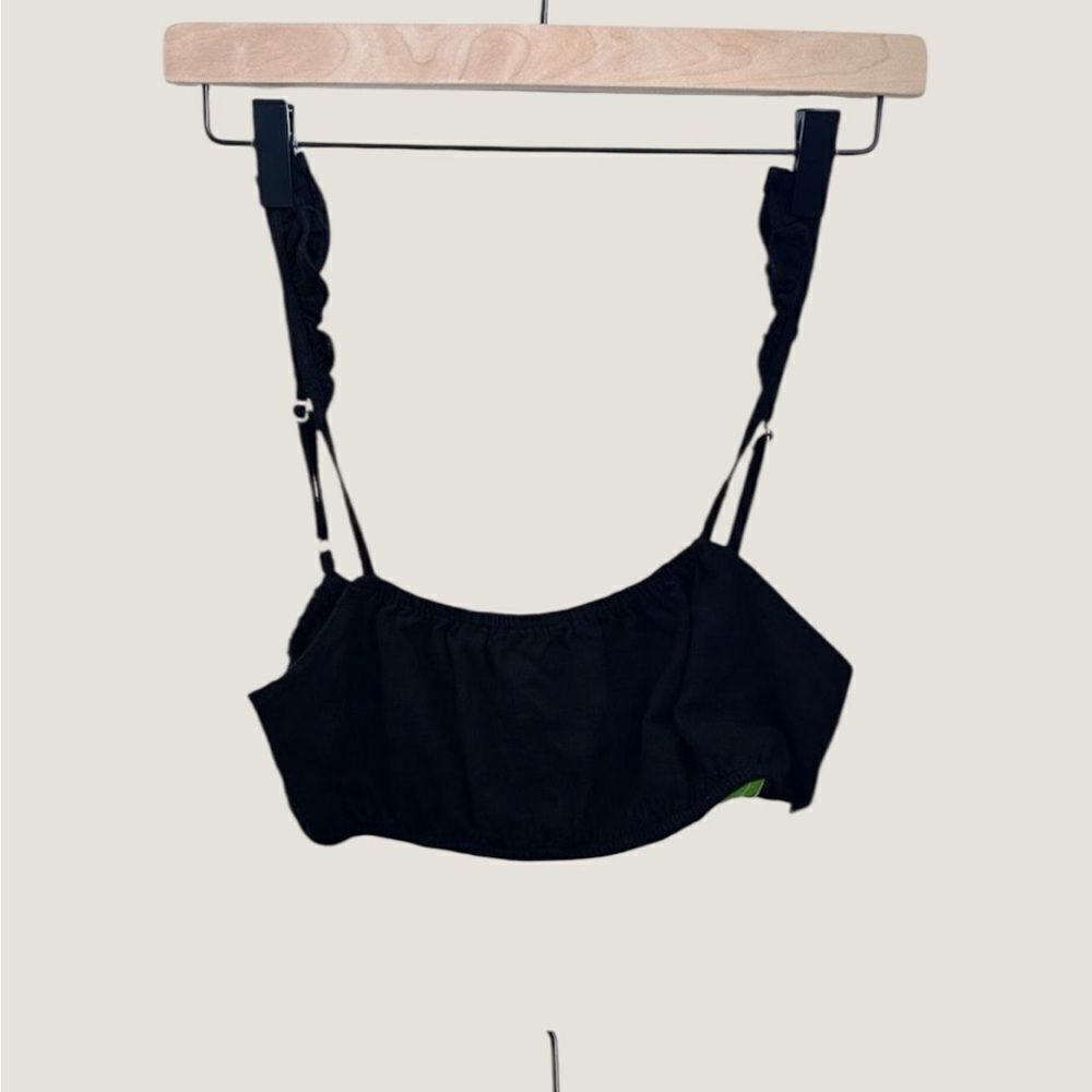 ✨3/$10✨ Showpo Dainty Black Top Bralette